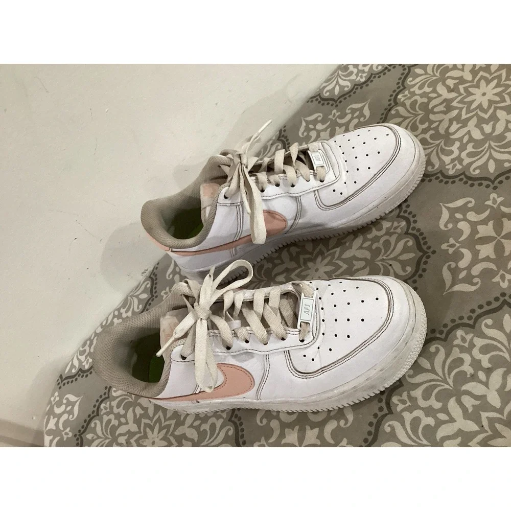Nike Air Force 1 '07 